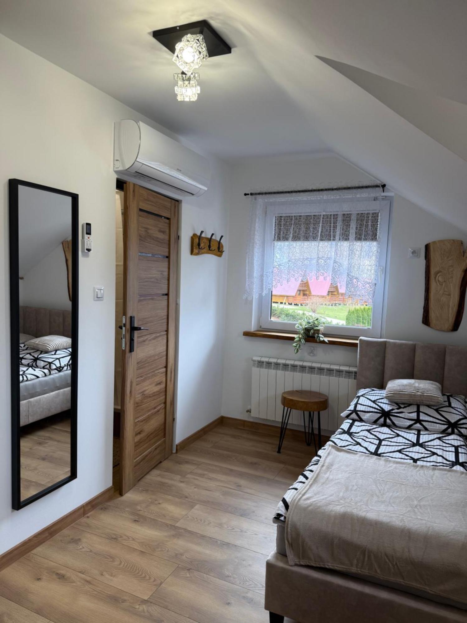 Apartament Z Tarasem I Pokoje Klimatyzowane -Drozdowka Solina โซลินา ภายนอก รูปภาพ