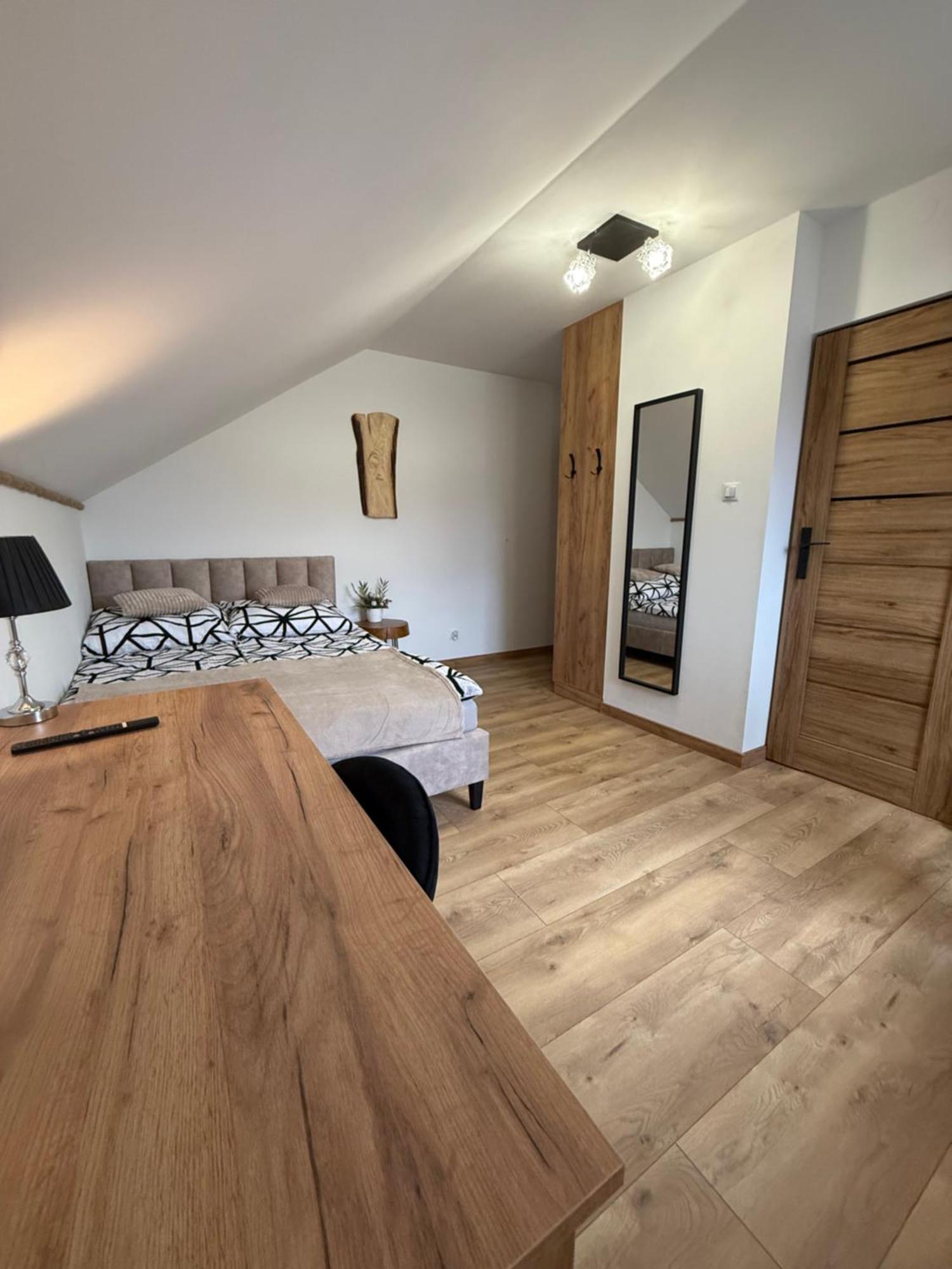 Apartament Z Tarasem I Pokoje Klimatyzowane -Drozdowka Solina โซลินา ภายนอก รูปภาพ